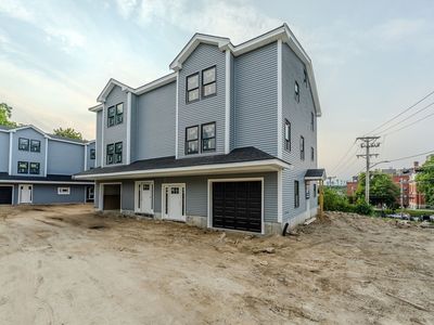 79 School St #1, Lowell, MA, 01854