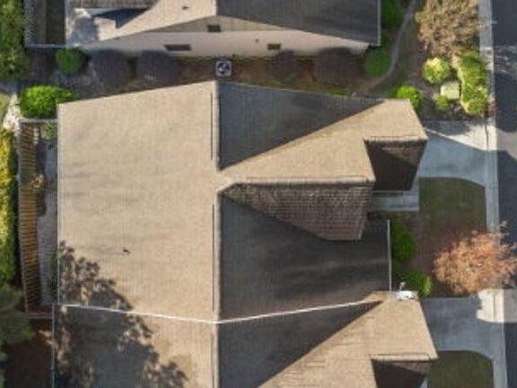 2nd image of 7 Elk Ridge Ln