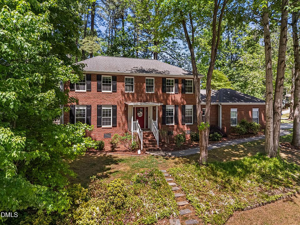1st image of 101 Pinehill Way