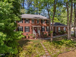 101 Pinehill Way, Cary, NC 27513