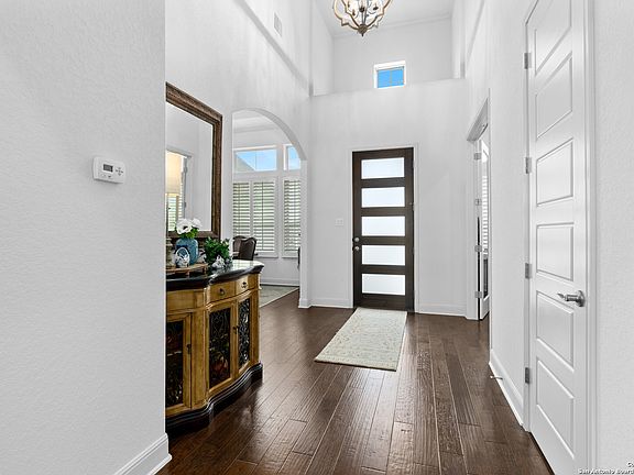 2nd image of 4102 MONTEVERDE RUN