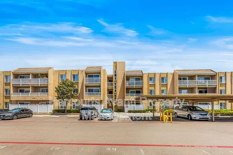 3030 Suncrest Dr #209