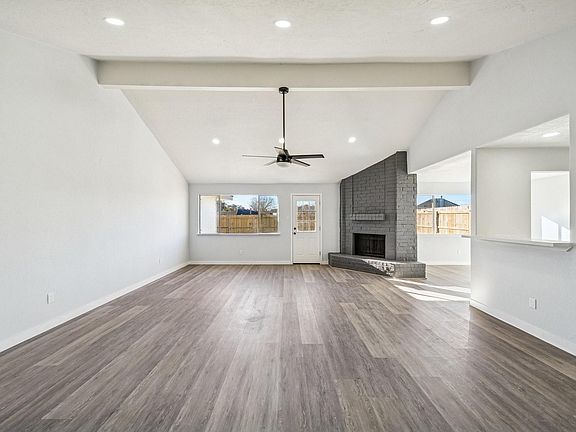 5th image of 1419 Fieldstone Dr