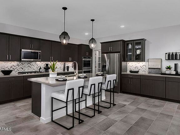 5th image of 16865 W CAVEDALE Drive