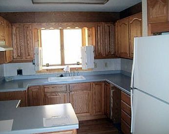 3rd image of 532 Roosevelt Ct