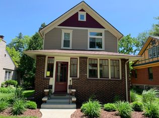 920 S 4th St, Saint Charles, IL 60174