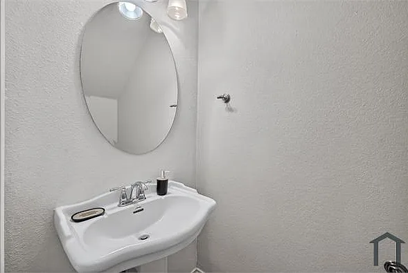 154B Castleridge Dr #B — Photo 5