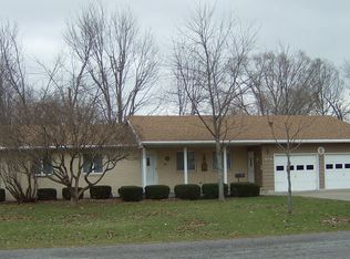 320 N Oak St, Deshler, OH 43516