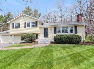 17 Tamarack Rd, Medfield, MA 02052