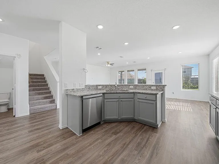 14230 Overbrook Willow Way — Photo 16