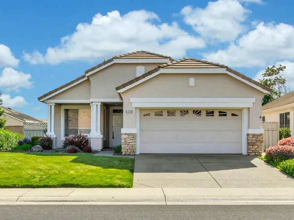 6200 Rose Garden Ln, Roseville, CA 95747