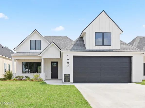 103 Queenstown Ave, Youngsville, LA 70592