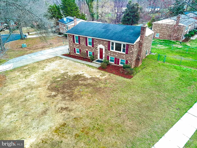 9206 Lorelei Ct — Photo 8