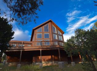 2805 Skyhawk Dr, Overgaard, AZ 85933