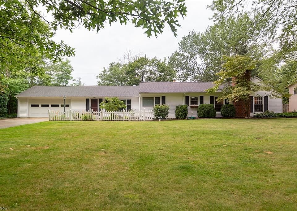 1st image of 5044 Medhurst Ave