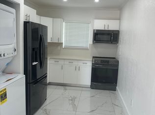 2551 NW 13th St APT 25, Miami, FL 33125