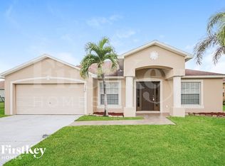 15061 Hawks Shadow Dr, Fort Myers, FL 33905