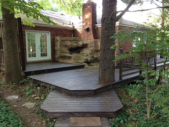 Waterfall/pond/FrenchDoors 