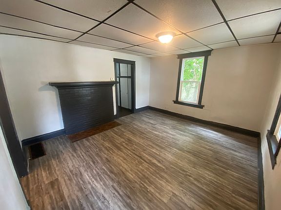 3rd image of 305 Chandler St