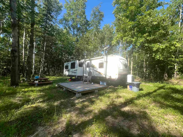 249 N Athey Ave, Harrison, MI 48625