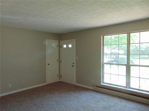 3rd image of 8836 Depot Dr