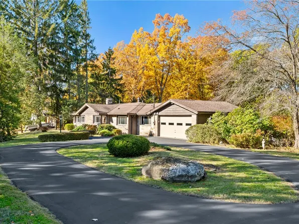 5341 Richland Rd, Gibsonia, PA 15044