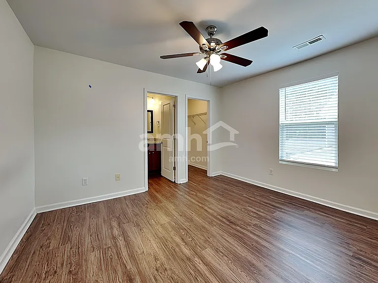 180 Decatur Dr — Photo 12
