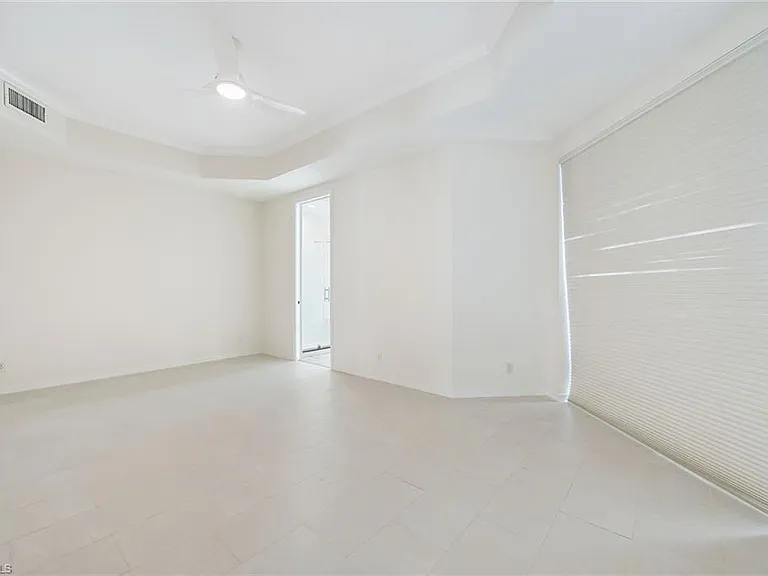 1580 Clermont Dr #L-202 — Photo 15