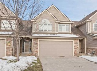 12591 Diamond Ridge Ct, Clive, IA 50325