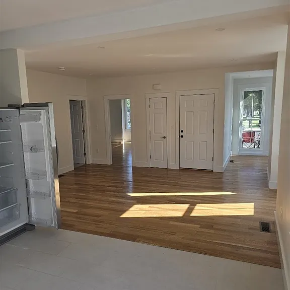 258 Main St #1 — Photo 16