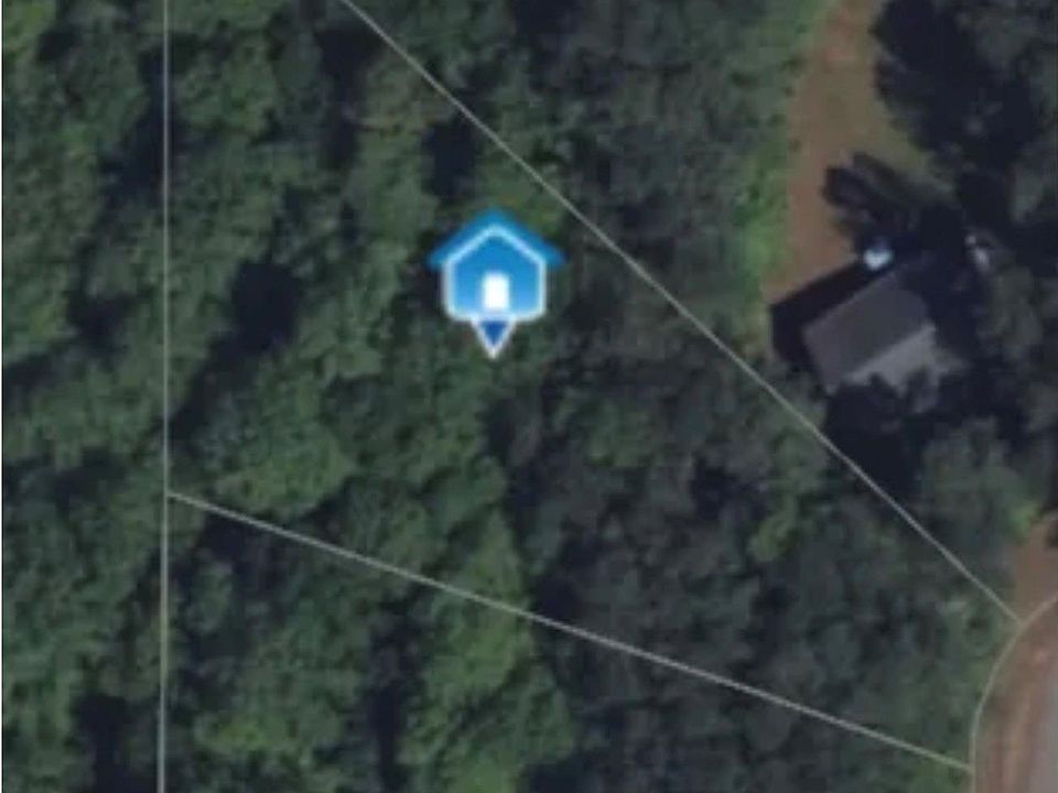 2nd image of 104 Haman Dr