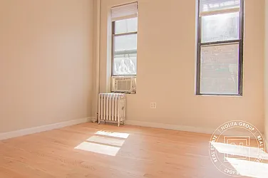 Rented by Nolita Group