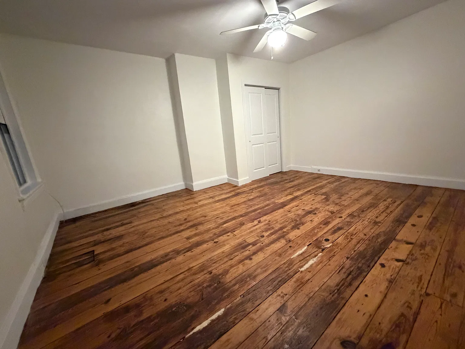 2 bed, 1500 sqft, $1,640 — Photo 4