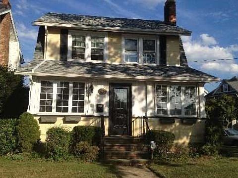 1st image of 4 Newton Ave