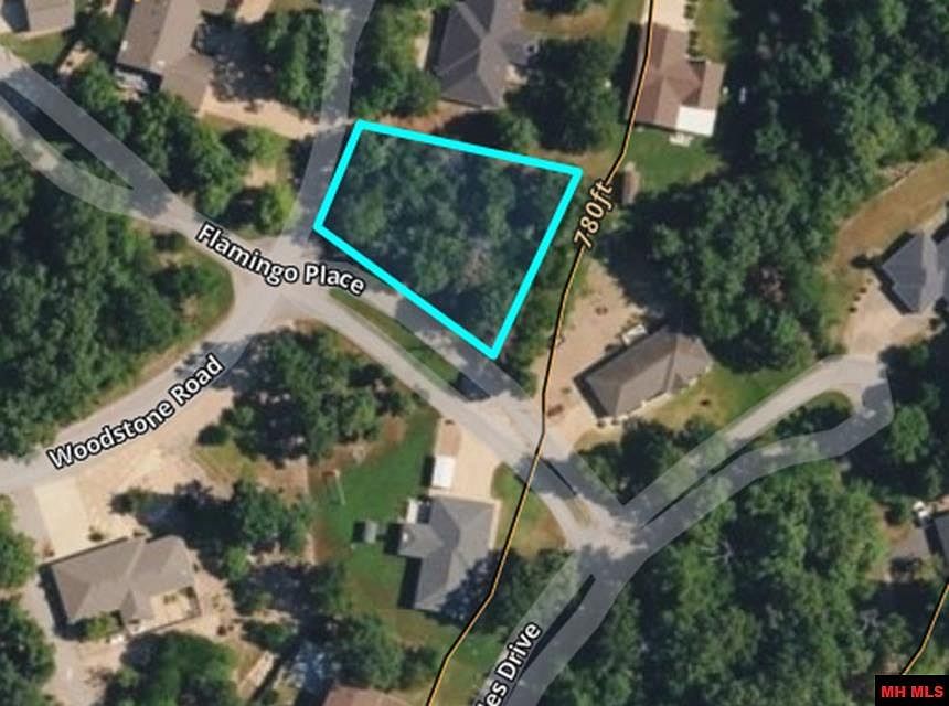 1st image of 2 Woodstone Rd