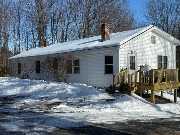 2959 Middle Road, Sidney, ME 04330