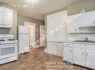 1120 12th St NW #2, Grand Rapids, MI 49504