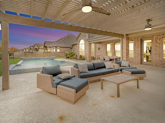 3rd image of 19014 Centerra Springs Drive