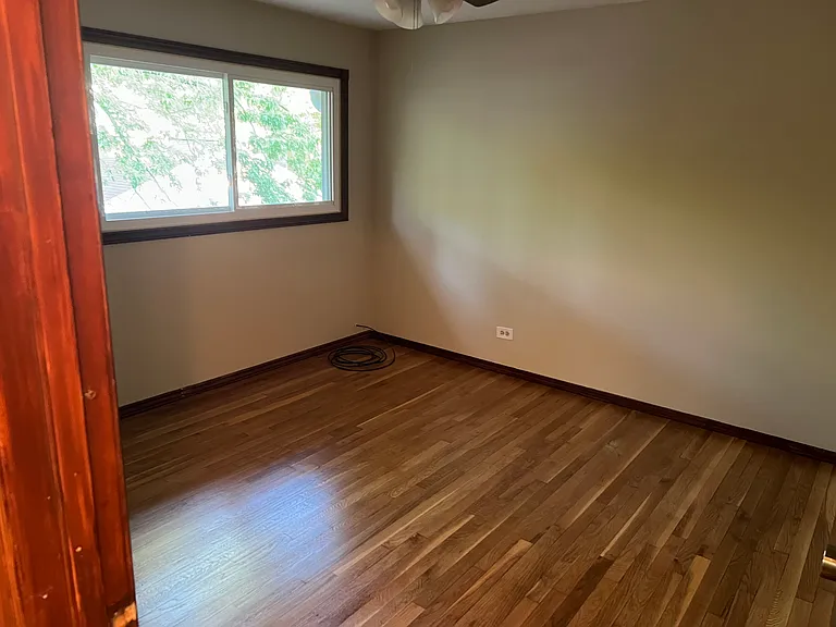 2062 Essex Ct — Photo 6