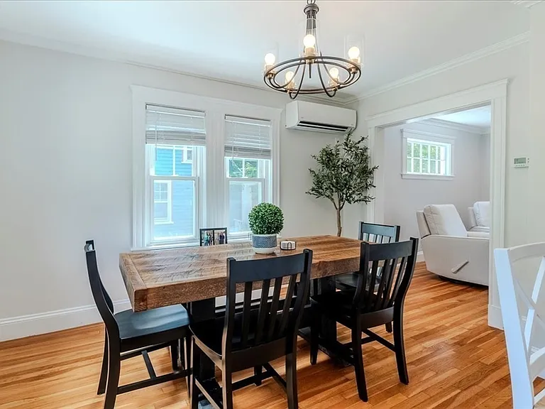 37 Sanborn Ave #SF — Photo 10