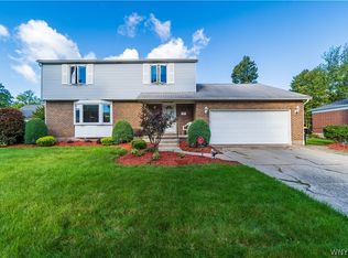 148 Bathurst Dr, Tonawanda, NY 14150