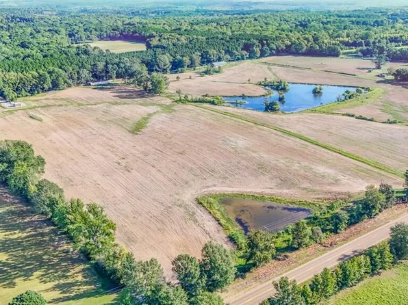6763 Highway 24 W, Woodville, MS 39669