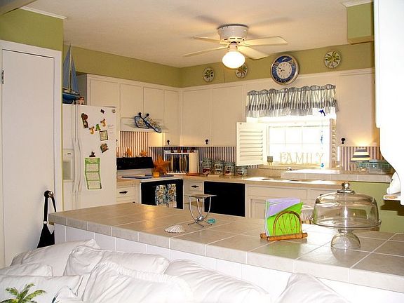 Kitchen and Bars