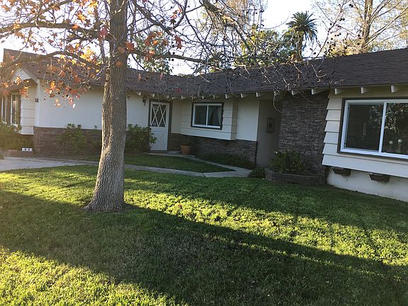 3rd image of 1130 Suburban Hills Dr