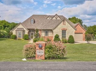 1819 Southerly Rdg, Edmond, OK 73025