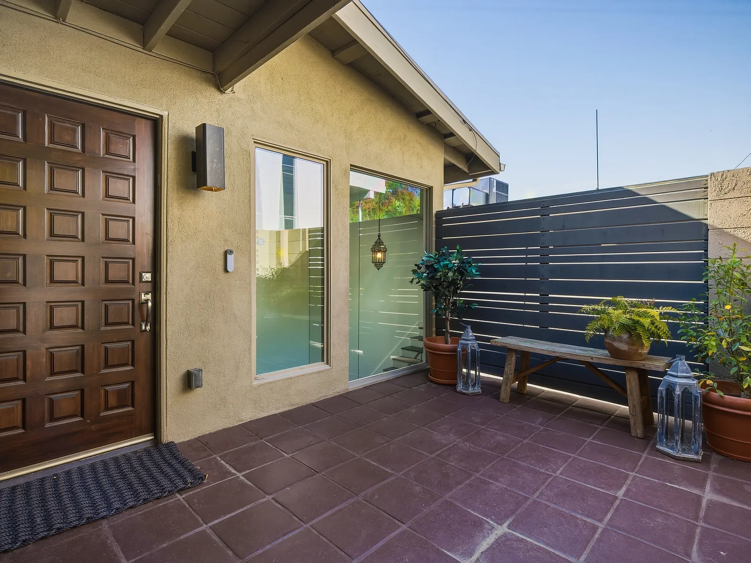 2813 Pacific View Trl — Photo 2