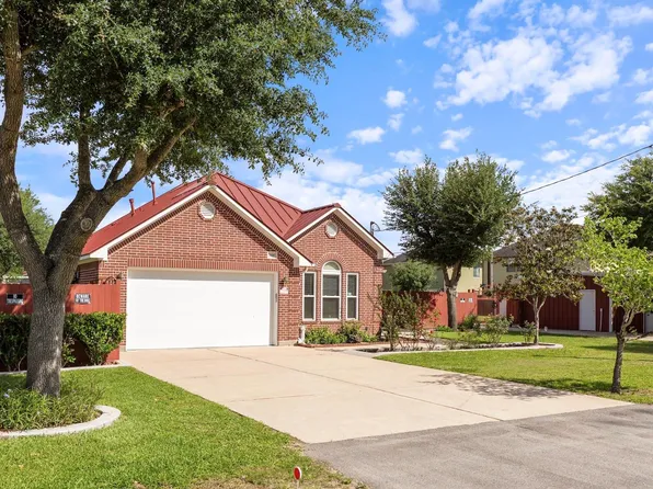 2610 School St, Needville, TX 77461