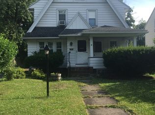 53 Antlers Dr, Rochester, NY 14618