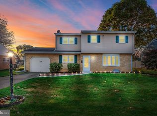 1118 Cocklin St, Mechanicsburg, PA 17055