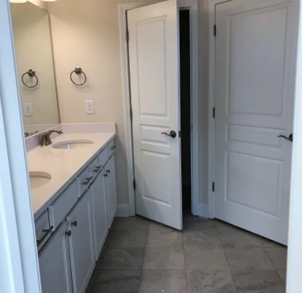 128 Stamford Ave — Photo 14
